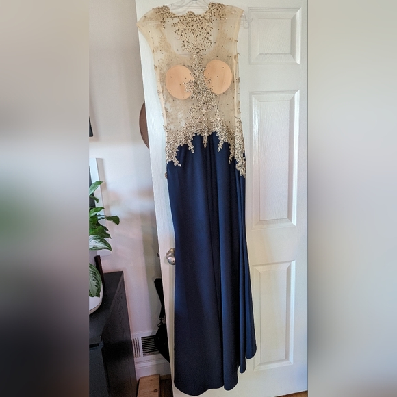 Evening Gown, Sz. XS, Prom - Picture 2 of 9